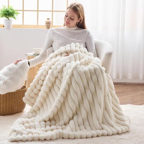 NEWCOSPLAY Faux Fur Twin Blanket Ivory 3D Ribbed Plush Thick Warm Blanket for Couch Sofa Bed 850GSM (Ivory Ribbed, Twin(60x80))