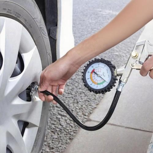 Tire Pressure Gauge with Inflator, 0-220PSI Dial Wheel Air Tire Pressure Gauge with Rubber Hose, Compatible with Air Pump Compressor for Cars Motorcycle Bike