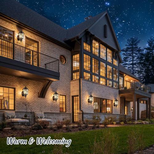 Sucolite Outdoor Wall Light Fixtures Wall Mounted, Exterior Waterproof Porch Lights Wall Lanterns, Outside Wall Sconces with Water Ripple Glass for House Front Door Garage, Retro Vintage Style, 2 Pack