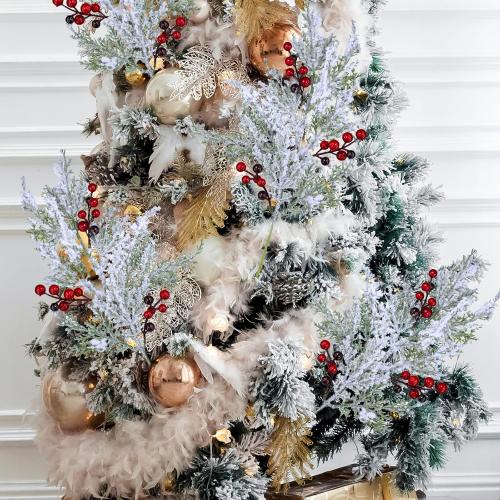 Set of  6 Pcs Snowy Artificial Cedar Picks with Red Berries Frosted Faux Cedar Sprays Christmas Cedar Greenery Branches Stems for Christmas Tree Wreath Floral Arrangement Vase Winter Holiday Décor