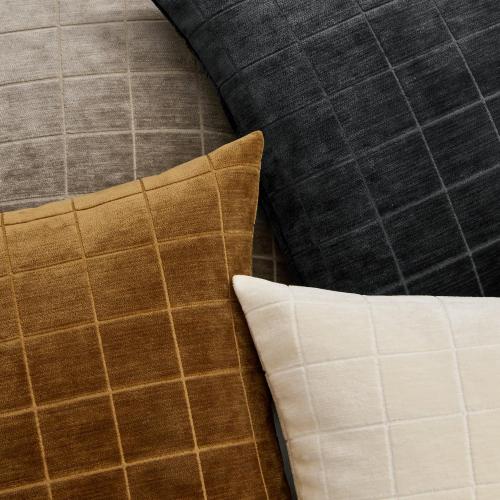 MIULEE Decorative Chenille Check Throw Pillow Covers Vintage Plaid Couch Pillows 20x20 Inch Set of 2 Neutral Boho Farmhouse Cushion Covers Modern Home Decor for Sofa Bed Living Room Black