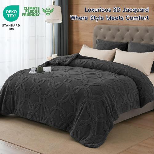 Fleece Blanket King Size for Bed, 510GSM Fleece Lightweight Yet Warm Blanket, No Shed No Pilling, Tufted Jacquard Cozy Thick Bed Throw for Home Decor Christmas, Dark Grey