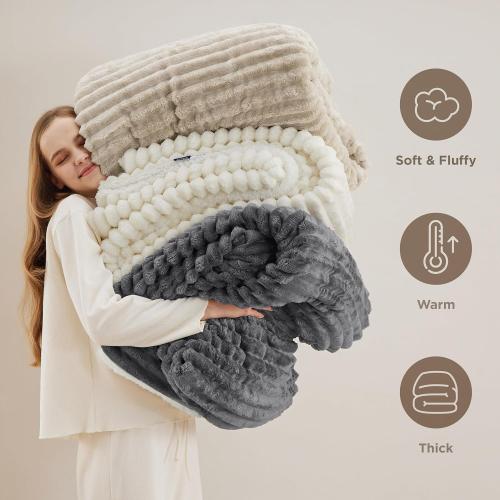 Bedsure Sherpa Throw Blanket for Couch - Super Soft, Cozy Fleece Thick Warm Blanket for Winter, GentleSoft Plush & Fluffy Throw Gift for Women, Room Decor, Pink, 50x60 Inches