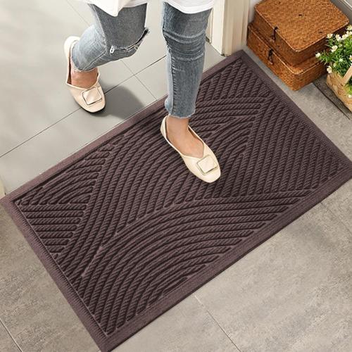 Sturdy Front Door Mat, Absorbent Muddy Dirt Resist Welcome Door Mats Outdoor Indoor, Stain and Fade Resistant, Non-Slip Backing Entry Mat Low Profile Doormat for Entryway, Coffee