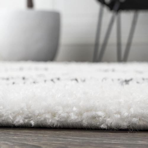 JONATHAN Y Cami Diamond Shag White/Gray Runner Rug, 2x8, Moroccan, Bohemian, Contemporary, Easy-Cleaning for Living Room, Bedroom, Kitchen, Pet Friendly, Non-Shedding (MOH410A-28)