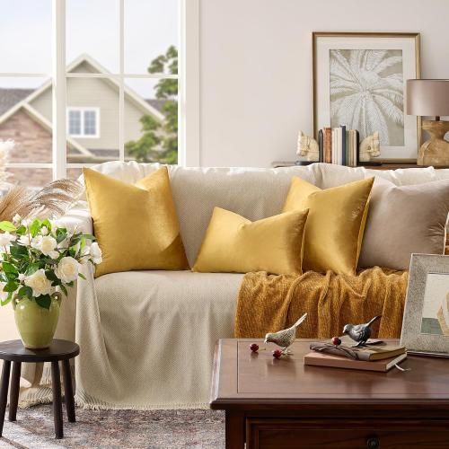 GIGIZAZA Golden Throw Pillow Covers 22x22 Decorative Velvet Cushion Covers Pack of 2 Pillowcase for Sofa