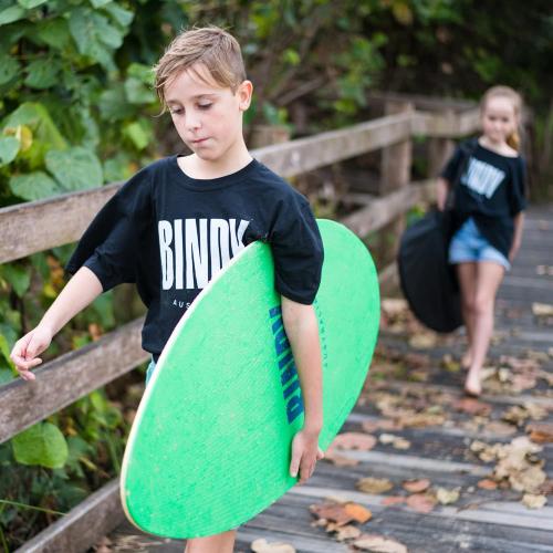 BINDY Australia Skimboard for Beach Kids with Storage Travel Bag - 41” Beginner to Intermediate Wooden Skim Board - Kids Beach Skim Boards for Beginners Durable, Lightweight Wood Body Board with EVA Grip Pad