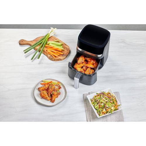 BLACK DECKER Purifry 2QT Air Fryer, Crispy Deep Fried Taste without the Fat, Plus Bake, Dehydrate, and Keep Food Warm, Digital Touchscreen and Auto Shut-Off‼️light dirt‼️