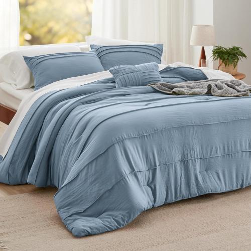 Bedsure Queen Comforter Set - 4 Pieces Pinch Pleat Bed Set, Light Blue Boho Bedding for All Season, 1 Soft Comforter, 2 Pillowcases, 1 Decorative Pillow