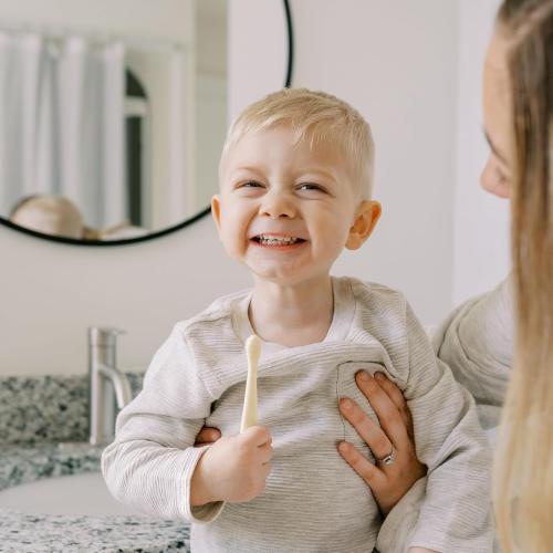 Dr. Brown's Infant-to-Toddler Toothbrush Set, Soft & Gentle Manual Toothbrushes for Baby, Green/Dark Blue/Ecru/Blue, BPA Free, 0-3 Years – 4-Pack