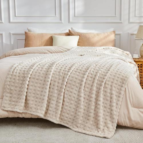 NEWCOSPLAY Super Soft Throw Blanket Linen Premium Silky Flannel Fleece 3D Waffle Checkered Lightweight Bed Blanket All Season Use (Linen, Throw(50x70))