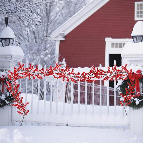 Lulu Home Red Berry Garland, 8.9FT Flexible Artificial Christmas Holly Berry Vine, Winter Berry Garland for Mantle Xmas Tree Window Door Hanging Indoor Outdoor Holiday Decoration (1)