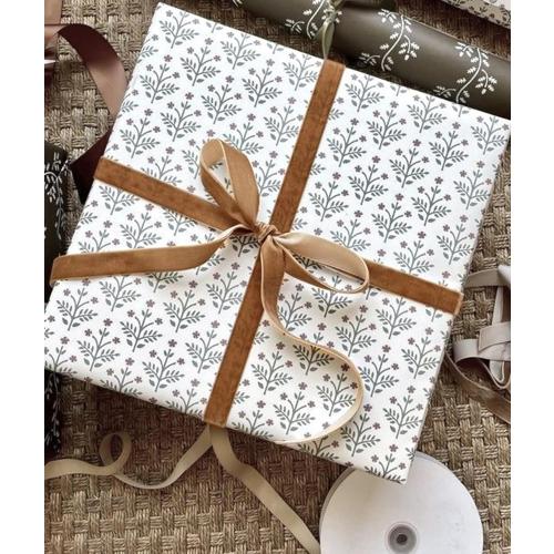 Camel Christmas Velvet Ribbon for Tree, Gift Wrapping, Flower Bouquet, Wreath Decorations, Bow Making 5/8'', 25 Yards