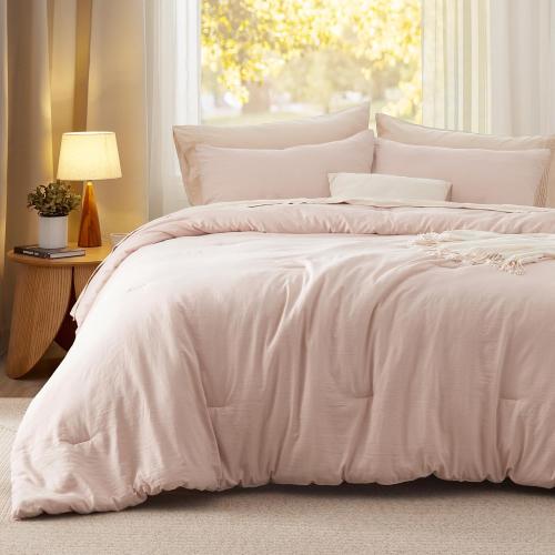 Bedsure Queen Light Pink Soft Prewashed Bedding for All Seasons,GentleSoft Lightweight Comforter