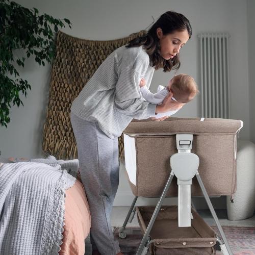 Cowiewie Bassinet Bedside Sleeper, Baby Bassinet with 7 Adjustable Height, Bedside Bassinet for Baby with Storage, Breathable Mesh & Mattress, Portable Bassinet Easy Folding (Baby Brown)