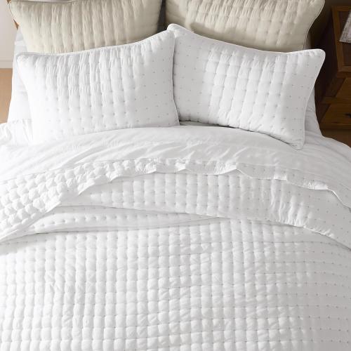 White  Size California Cal King Size Quilt Bedding Sets with Pillow Shams, Oversized Lightweight Soft Bedspread Coverlet, Quilted Blanket Thin Comforter Bed Cover, 3 Pieces, 116x106 inches