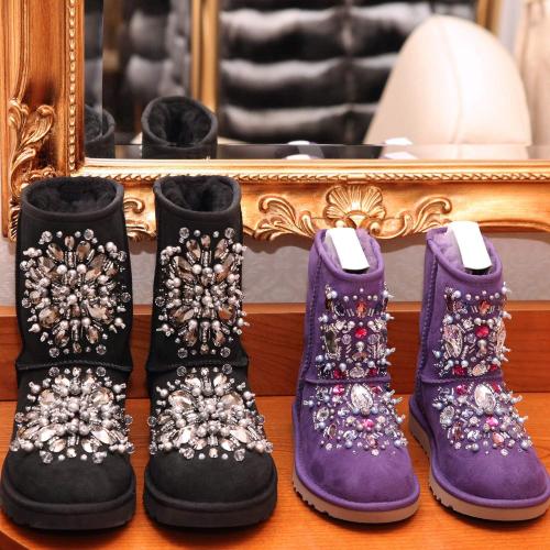 WILLBOND 320 Pieces Sew on Rhinestone Glass Crystals Acrylic Gems with Hole Silver Prong Setting Flatback Claw Mix Shape Mix Size for DIY Crafts Dress Clothes Shoes Bag Decorations