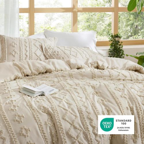 Bedsure Tufted Boho Comforter Set King Size - Beige Boho Bed Set, GentleSoft™ 3 Pieces Farmhouse Shabby Chic Embroidery Bedding, Gifts for Woman, Soft Jacquard King Comforter for All Seasons
