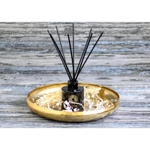 NUHR Home Reed Diffuser Oud & Amber Sticks for Home Multi Note Fragrance - Long Lasting Aroma Perfect Reed Diffuser, Minimum of 4 Months, UK-Made- Gift Set 100ml
