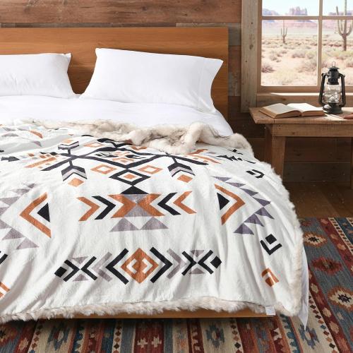 Luxury Plush Faux Fur Throw Blanket with Aztec Pattern, Super Warm, Fuzzy, Elegant, Fluffy Decoration Blanket for Couch, Armchair, Sofa and Bed, 50''x 60'', Cream
