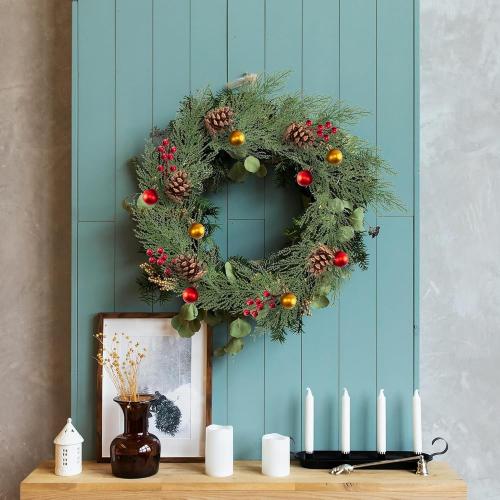 Alpurple 40 PCS Artificial Pine Leaves Branches-13.7 Inches Fake Greenery Pine Sprigs-Faux Picks for DIY Garland Wreath Christmas Embellishing and Home Garden Decoration (40PCS)