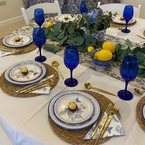 15 inch Round Woven Placemats Set of 4, Boho Rattan Natural Hand-Woven Water Hyacinth Placemats, Chargers for Dinner Plates, Farmhouse Weave Place Mats, Rustic Wicker Table Mats Decor for Home,Wedding