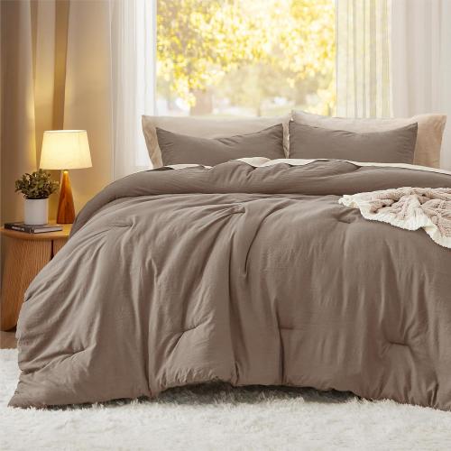 Bedsure King Comforter Set, Brown Soft Prewashed Bedding for All Seasons, 3 Pieces GentleSoft™ Bed Set, 1 Lightweight Comforter (104x90) and 2 Pillowcases (20x36)
