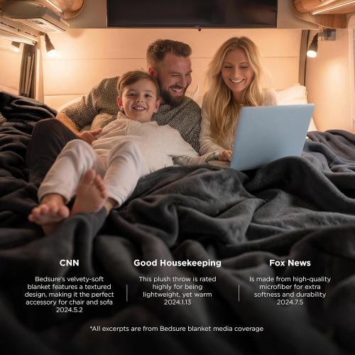 Bedsure GentleSoft Fleece Blankets King Size Black - Bed Blanket Soft Lightweight Plush Cozy Fuzzy Luxury Microfiber, 108x90 inches    **Black**