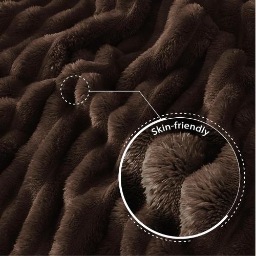 Exclusivo Mezcla Fleece Throw Blanket for Couch, Super Soft Striped Jacquard Bed Blanket, Lightweight Fuzzy Cozy for All Seasons, 50x60 Inches, Coffee