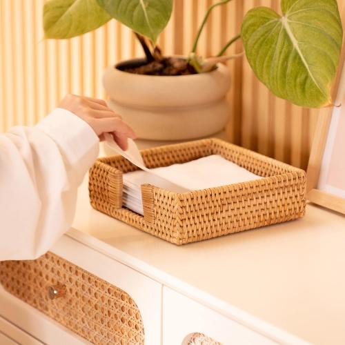 Rattan Napkin Holder Square, Napkin Holders for Paper Napkins, 7.5 x 7.5 x 2.5, Wicker Napkin Tray, Woven Guest Towel Holder for Restaurant/Kitchen/Bathroom Napkin Holder for Table