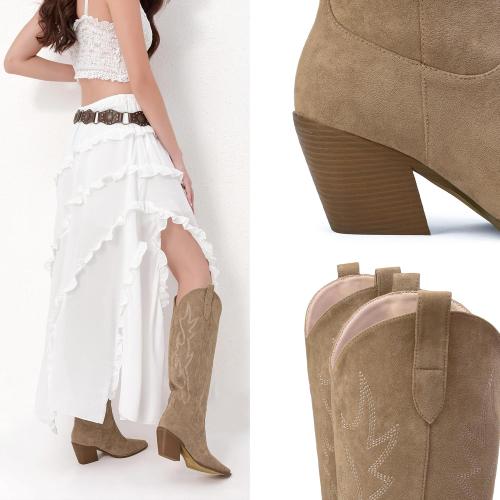 Women's cowgirl boots size 9 1/2