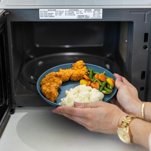 Grow Forward Premium Wheat Straw Dessert Plates - 8 Inch Reusable Hard Plastic Plates Set of 8 - Unbreakable Microwave Safe Plates for Dinner, Camping, RV, Outdoors, Patio, Kitchen Dishes - Tropical