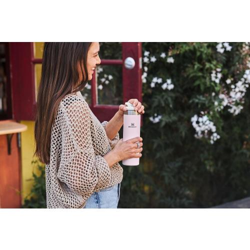 Stanley AeroLight Transit Bottle 20 oz | Locking Drink Through Lid | Leak Resistant Water Bottle or Coffee Travel Mug | Lightweight Insulated Stainless Steel | BPA-Free | Rose Quartz