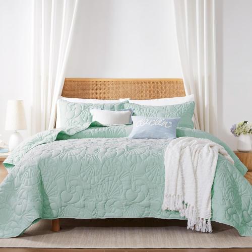 WDCOZY Coastal Beach Queen Size Quilt Bedding Sets, Seafoam Green Nautical Tropical Ocean Bedspread, Scallop Seashell Soft Coverlet, Lightweight Summer Thin Comforter for All Season