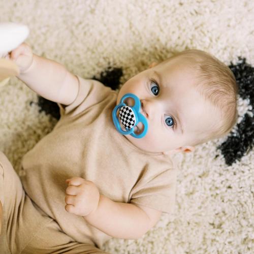 Dr. Brown's Advantage Glow-in-the-Dark Baby Pacifier, Fully Symmetrical Soother with Soft Silicone Bulb, Skateboard Snail-Blue Nature, 6-18m, BPA Free, 4 Pack