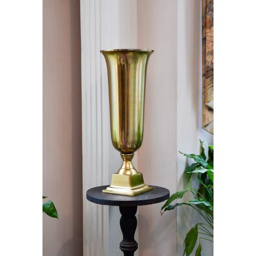 Serene Spaces Living 18-Inch Gold Pedestal Urn - Elegant Tapered Gold Vase for Flowers - Perfect as a Centerpiece for Home Decor, Weddings, Parties, and Events (Large- Pack of 1)