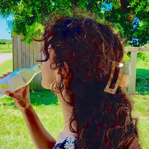 Hair Accessories Gift Set: Nonslip Big Cute Hair Claws, Medium Flower Hair Clips for Thick/Thin Hair, Hair Styling Accessories for Women/Girls