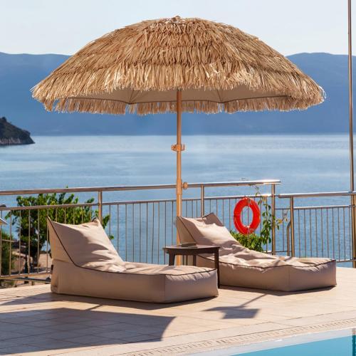 Brown Natural 6.5ft Hula Tahtched Tiki Patio Umbrella, Beach Umbrella Hawaiian Style with Hanging Hook and Tilt Design, 8 Ribs with Carry Bag for Outdoor Tiki Bar, Tropical Palapa, Garden, Pool, Natural