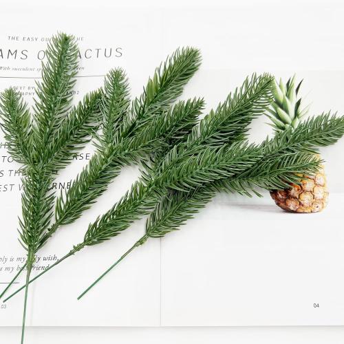 Hananona 50 Pcs Artificial Pine Branches Green Plants Pine Needles DIY Accessories for Garland Wreath Christmas and Home Garden Decor (50, Green)