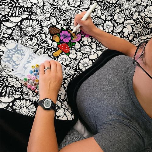 DIY Coloring Blanket with Markers, Color Your Own Blankets, Customizable Washable Diys Colorings Blanket Kits, You Can Color Fuzzy Velvet, Creative Diys Colorings Blankets for Adults (Black_I)