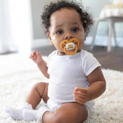 Dr. Brown's Advantage Glow-in-the-Dark Baby Pacifier, Fully Symmetrical Soother with Soft Silicone Bulb, Skateboard Snail-Blue Nature, 6-18m, BPA Free, 4 Pack