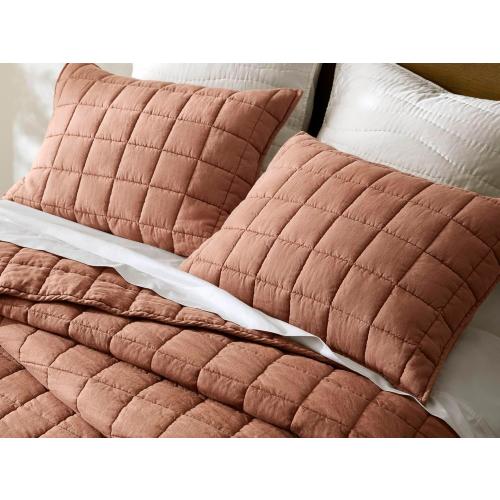 Harbor House French Flax Linen Garment Washed Quilt Set – 100% Linen Front & Back, All-Season, Breathable & Temperature-Regulating, Box Quilted, Includes Shams, King 108 x 92, Clay