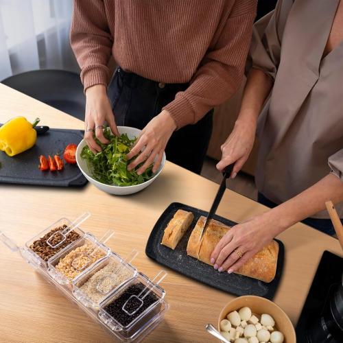 Clear Seasoning Box, 4 Pieces Seasoning Rack Spice Pots, Storage Container Condiment Jars Acrylic Seasoning Box with Covers and Spoons for Spice, Sugar, Salt, Sugar, Cardamon, Cinnamon