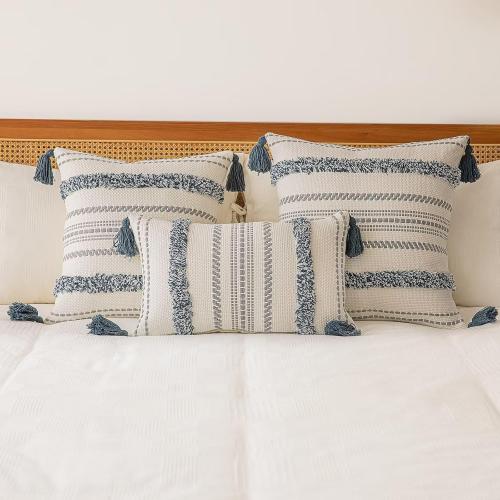 BUIOVBEY Boho Throw Pillow Covers Woven Tufted Pillow Cases with Tassels
