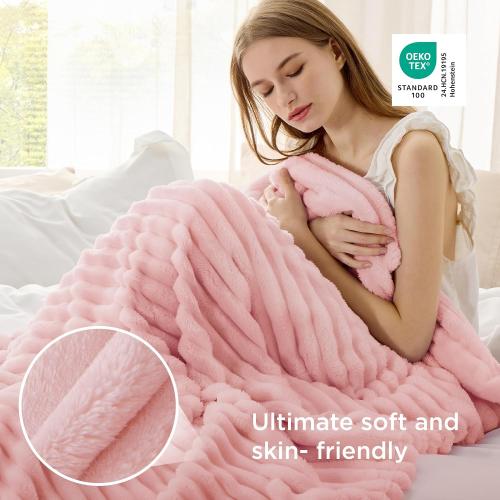 Bedsure Soft Coral Pink Throw Blanket for Couch Decor Gifts 50x70 | Birthday Gifts for Women Mom Her, Warm Lightweight Cozy Fluffy Throw Blanket Sofa, Dorm Room Home Decor, Machine Washable