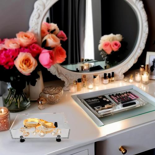 Acrylic Hand Towel & Napkin Holder with Black Feet - 9x5 Inches - Clear