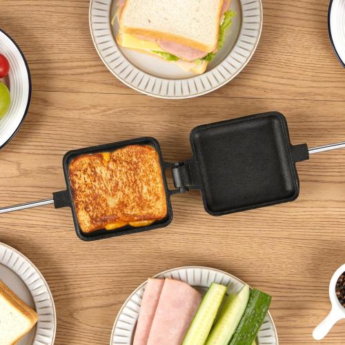 Outdoor pie irons for camping - with heat-resistant, detachable handles, includes a storage bag, easy to clean, perfect for grilling sandwiches and pies over a campfire (2-pack)