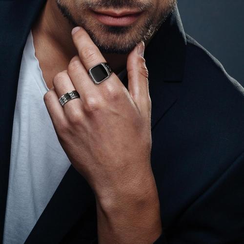 MEDOJO 10 Pcs Men's Stainless Steel Vintage Signet Ring Square Pinky Thumb Chunky Thin Band Ring Vintage Biker Band Rings Set 7-13