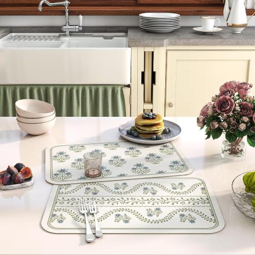 ISAENNE Rectangular Placemats Set of 6,Floral PVC Placemats, Waterproof and Heat-Resistant Place Mats,Decoration for Kitchen, Dining, Parties, Holiday,12*17