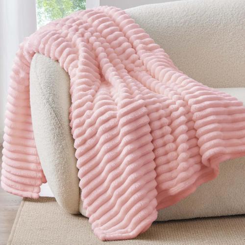 BEDELITE Fleece Pink Throw Blanket for Couch - 300GSM Soft & Warm Valentines Blanket Gifts for Women Girls, Decorative Spring Pink Blankets for Home, 50x60